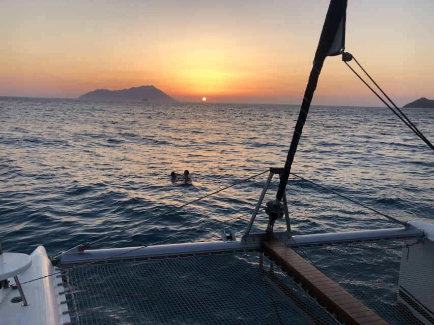 Milos: Sunset Catamaran Cruise with Kleftiko Visit - Key points to know