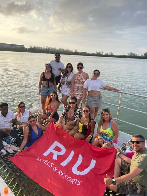 Montego Bay: ATV, Zipline, Catamaran, and Horseback Tour - Catamaran cruise and clear water