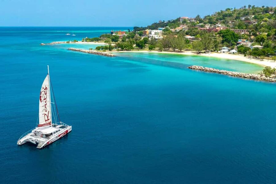 Montego Bay: Reggae Catamaran 18+ Cruise with Open Bar - Key points to know
