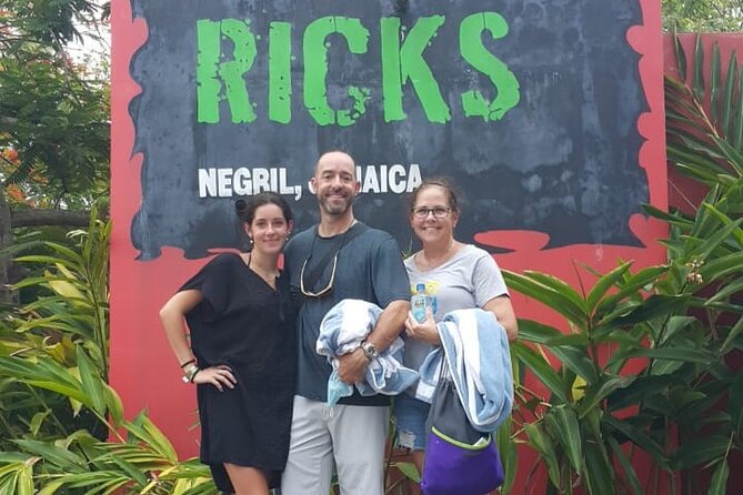 Montego Bay to Catamaran Cruise, Negril Beach and Rick's Café - What $285 Includes in Practical Terms