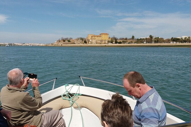 Nature Catamaran Tour from Faro - What the guide adds