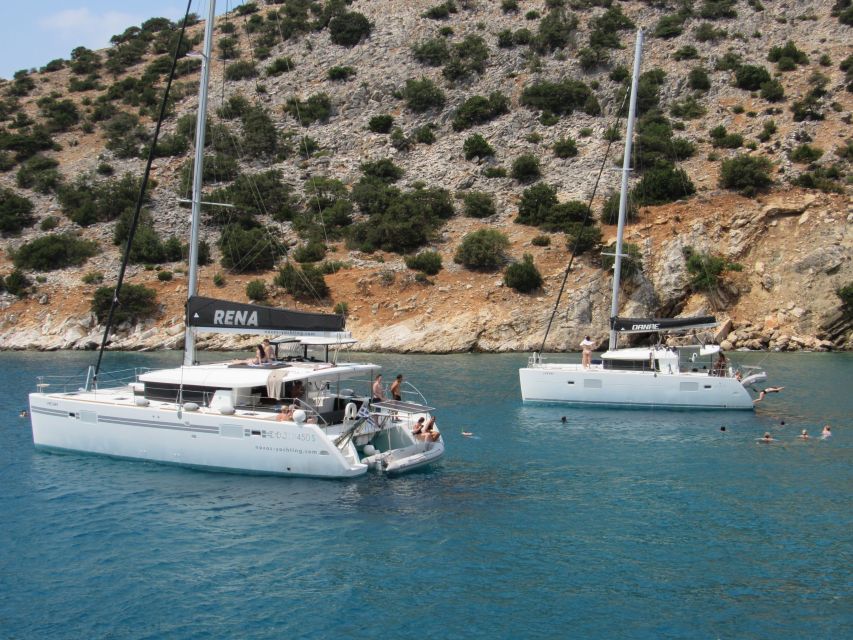 Naxos: Luxury Catamaran Day Trip with Lunch and Drinks - Meeting at Naxos Marina in Chora