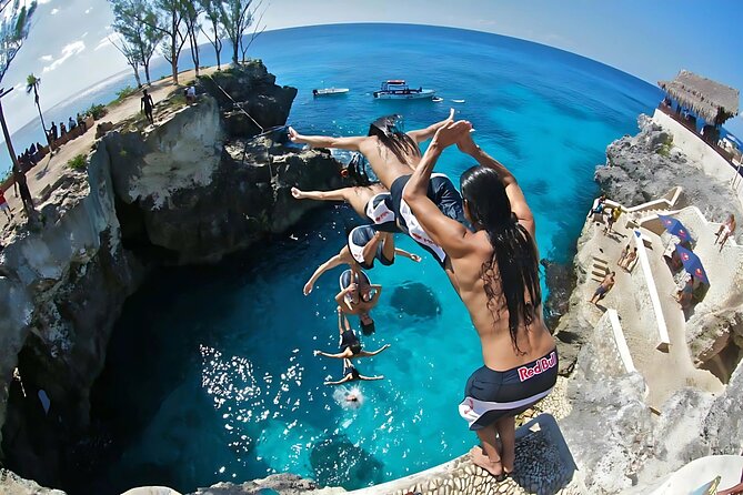 Negril Catamaran Morning Sail with Snorkeling & Pirate’s Cave - At a glance
