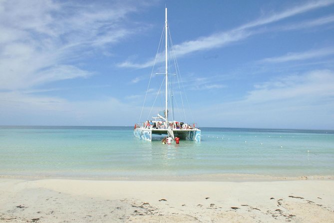 Negril Highlights Catamaran Cruise With Stop At Margaritaville - Boarding for the 2:30 p.m. departure