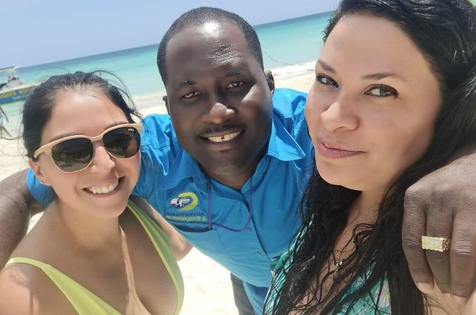 Negril Seven Mile beach, Catamaran Cruise ,Parasailing,with Sunset at Ricks Cafe - How to plan the day wisely