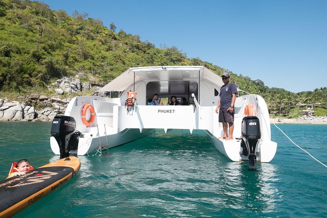 New Power catamaran for Phang Nga and Phi Phi island excursions - Key points at a glance