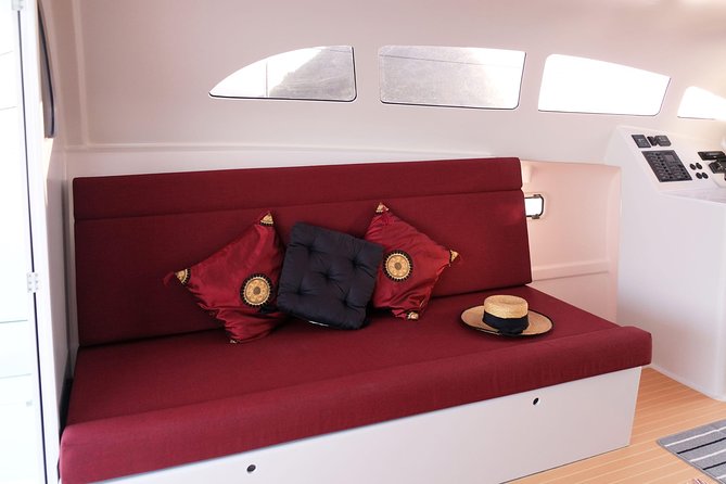 New Power catamaran for Phang Nga and Phi Phi island excursions - The Phang Nga route adds caves and kayaking