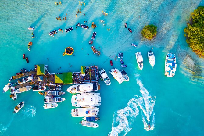 Noahs Ark Catamaran Trip - Grace Bay views from the Island Queen