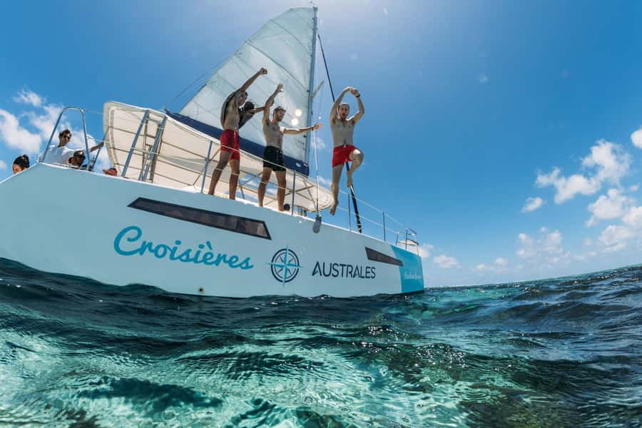 North East of Mauritius: Catamaran Cruise w/ BBQ Lunch - Snorkeling in the Grand Gaube lagoon