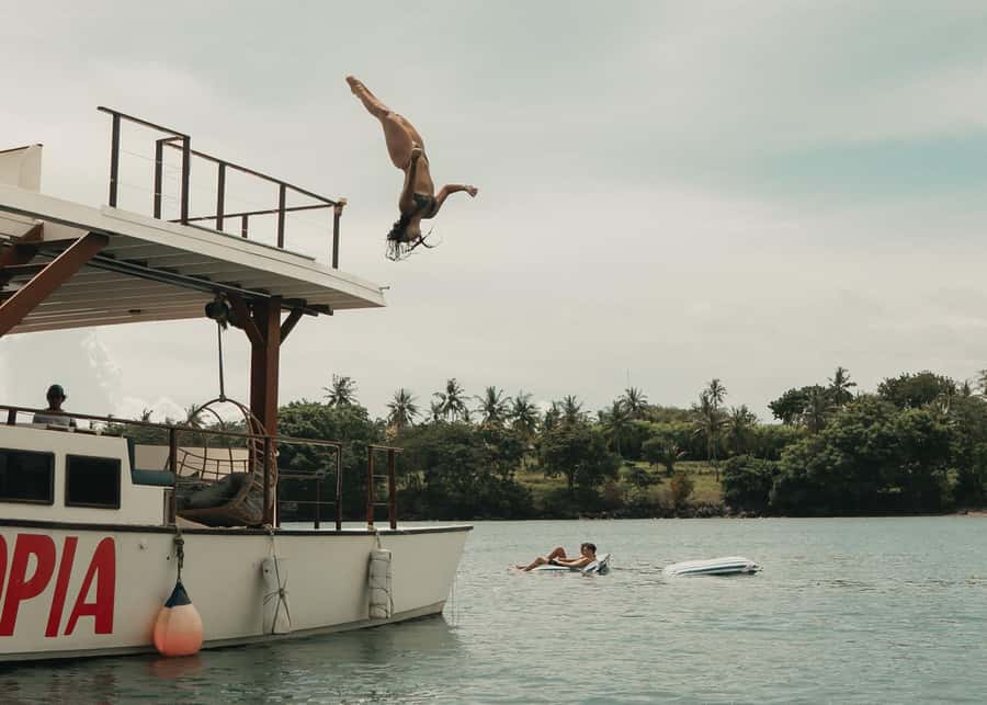 Nusa Lembongan: 4-in-1 Half-Day Catamaran Snorkeling Cruise - Is $104 a Fair Price?