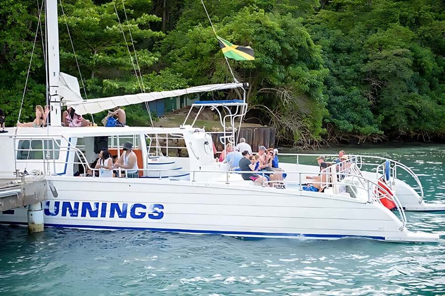 Ocho Rios Catamaran: Dunn's River, Snorkeling & Open Bar - What the $105 price really covers