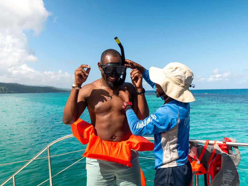 Ocho Rios: Catamaran Sail & Snorkel + Dunn's River Climb - The ride from St. Ann Parish to Ocho Rios