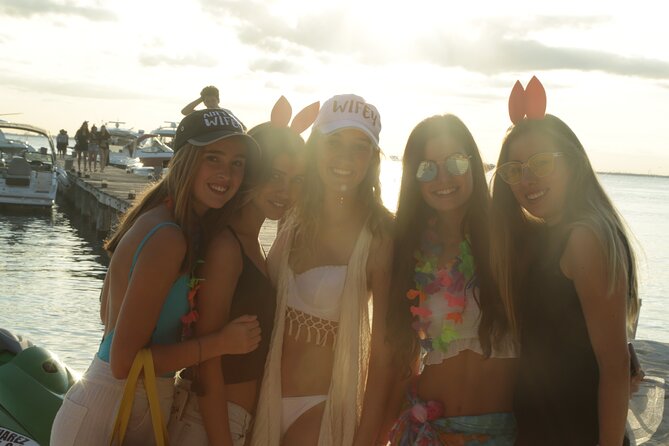 Only Adults Catamaran, Party Isla Mujeres! Departures from Cancun - The return sail keeps the party running