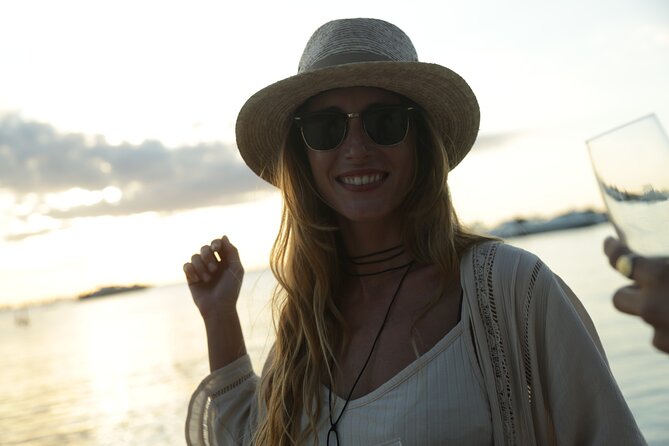 Only Adults Catamaran, Party Isla Mujeres! Departures from Cancun - Practical packing advice for a wet party day