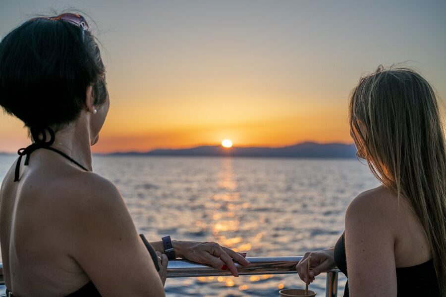 Palma: Catamaran Cruise with Swimming and Snorkelling - Who will enjoy this catamaran cruise?