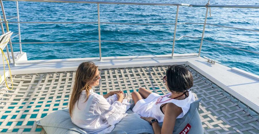 Palma: Catamaran Cruise with Swimming and Snorkelling - Leaving Playa del Arenal on a modern catamaran