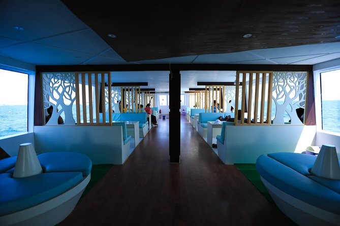 Paradise Catamaran Conquest 2 Hours Semi Submarine & snorkeling - Hurghada - The real price: excellent value, with extra costs to check