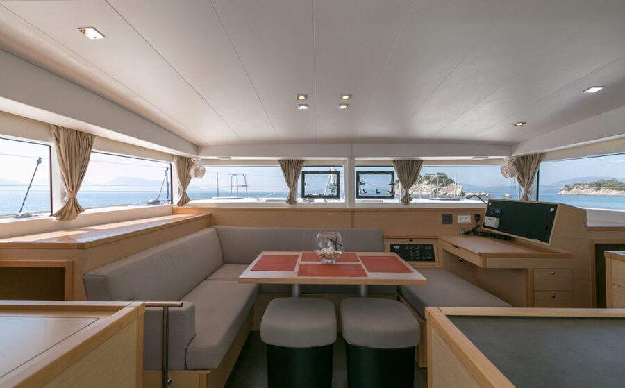 Paros: Private Catamaran Cruise with Lunch, Drinks & SUP - Who will get the most from this cruise