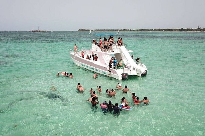 Party Boat / Catamaran Party in Punta Cana - Who will enjoy this boat most