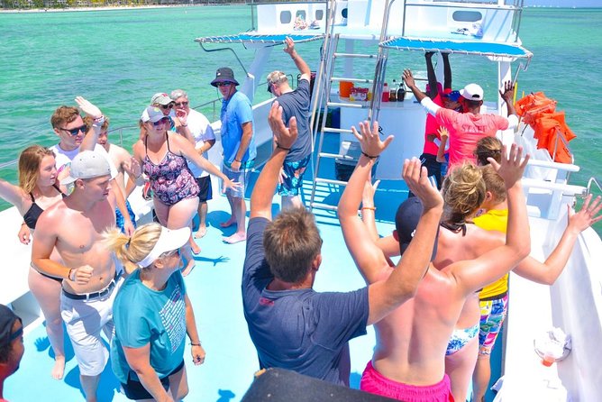 Party boat in Catamaran with Open Bar adults only - Snorkeling over Punta Cana coral reefs
