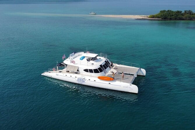 Pattaya: 3 Islands one day trip on Catamaran with Lunch - Koh Rin: the main coral-reef snorkeling stop