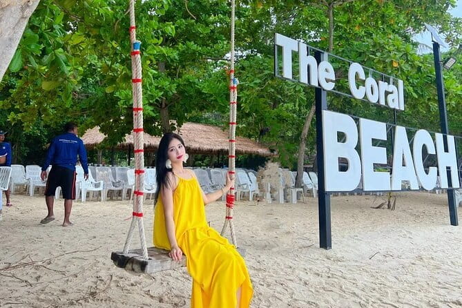 Pattaya: 3 Islands one day trip on Catamaran with Lunch - Lunch and drinks make the price easier to judge