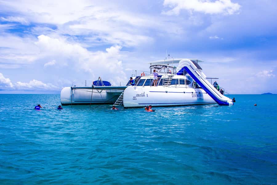 Pattaya: Exclusive 3-Island Catamaran Tour with Buffet Lunch - Should you book the Pattaya 3-island cruise?