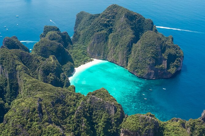 Phi Phi & Bamboo Island Full Day Tour by Premium Speed-Catamaran - What the guides and crew add