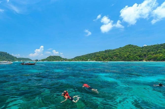 Phi Phi & Bamboo Islands Escape by Luxury Catamaran - Maya Bay around 3:00pm