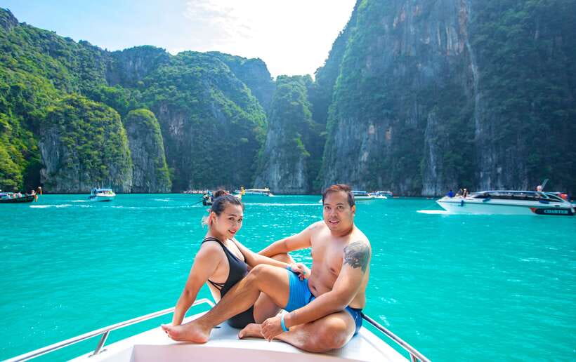 Phi Phi Highlight: Full-Day Island by Speedboat or Catamaran - Getting to AA Marina Pier and starting the trip