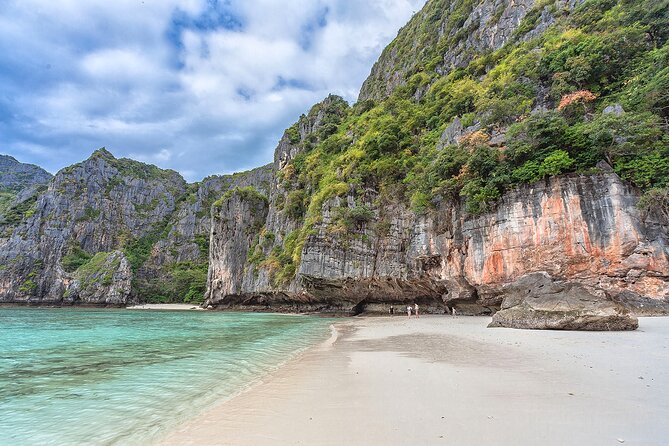 Phi Phi, Maya, Khai and Pileh Day Trip by Speed Catamaran From Phuket - Koh Khai Nai, the final beach break