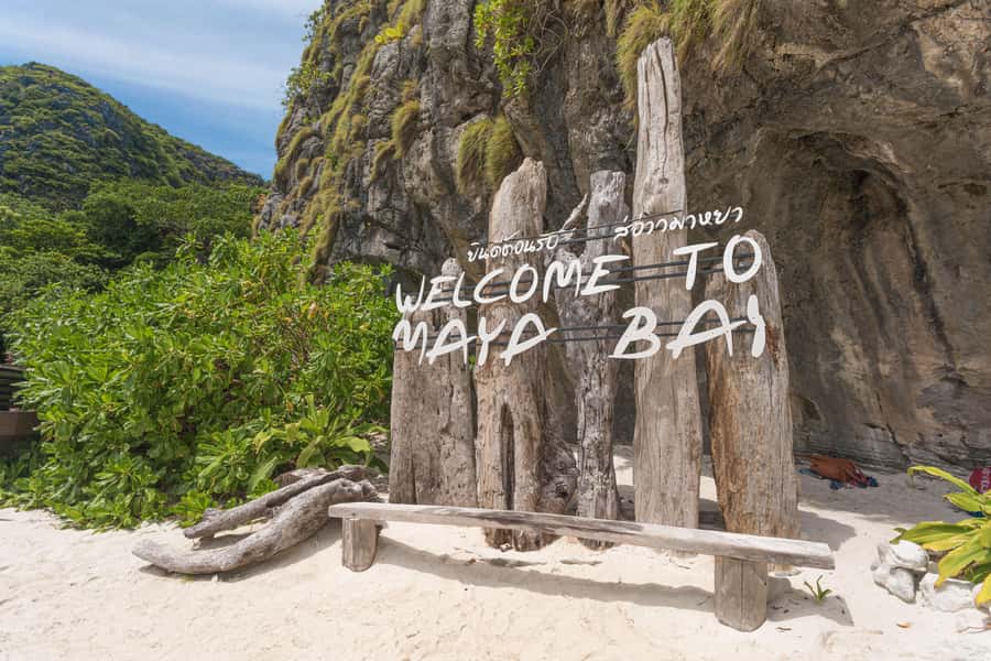 Phuket: Bamboo Island and Phi Phi Islands by Fast Catamaran - Royal Phuket Marina starts the day gently