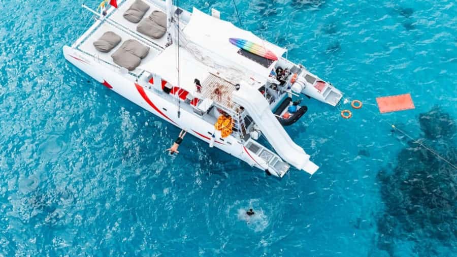 Phuket : Coral Island & Racha Island by Catamaran Tour - Language, group size, and the feel of the day