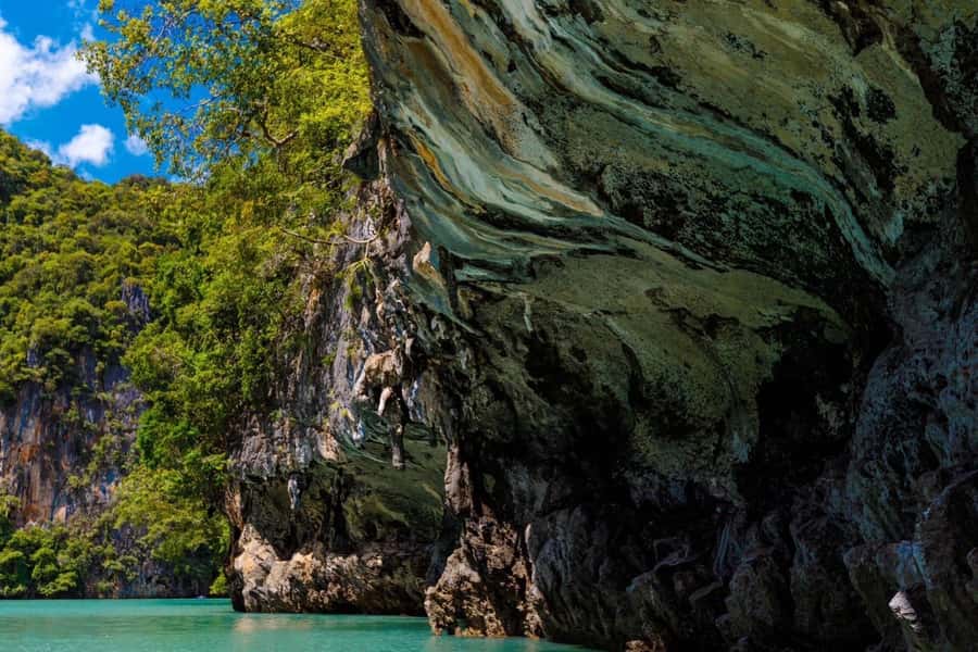Phuket : Phang Nga Bay James Bond Islands By Speed Catamaran - A cave walk with a little adventure