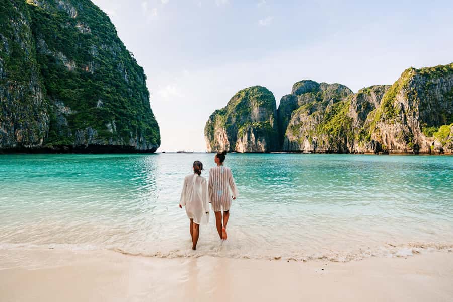 Phuket: Phi Phi Islands Day-Trip by Speed Catamaran - Why this Phi Phi day trip works well