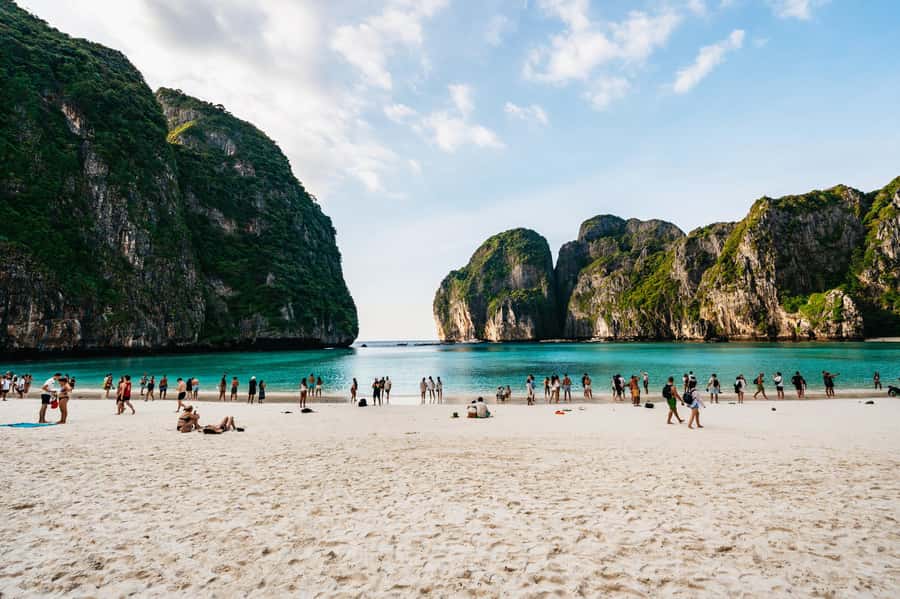Phuket: Phi Phi Islands Day-Trip by Speed Catamaran - Food, comfort, and what is truly included