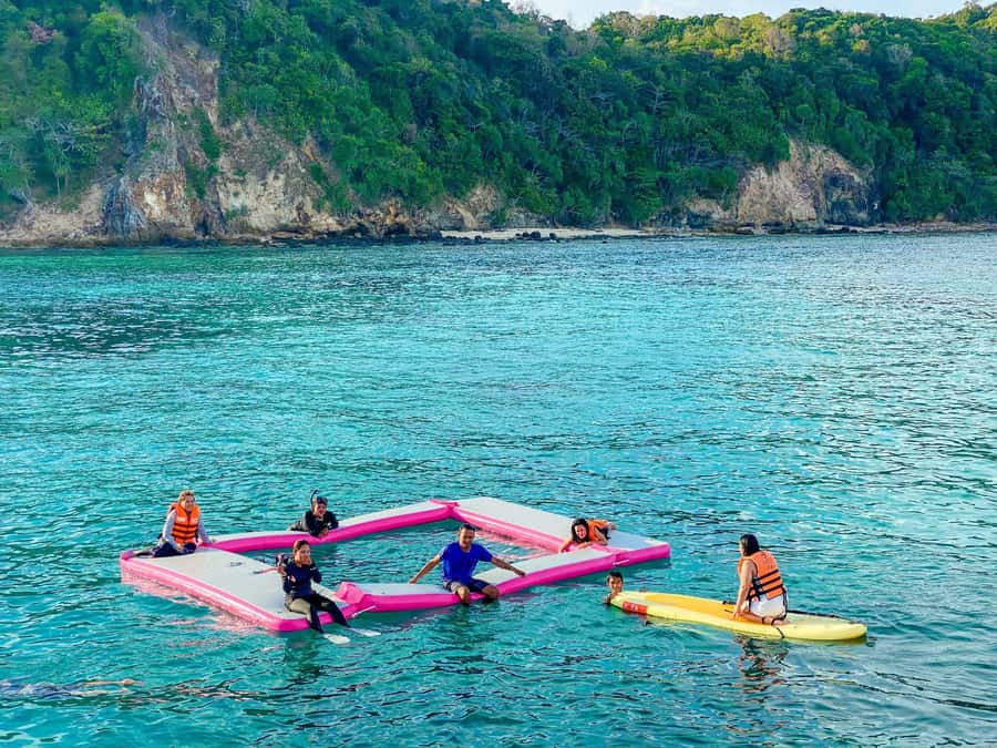 Phuket: Phi Phi Khai or Maiton Island by Speedboat/Catamaran - Phi Phi Don lunch by the beach