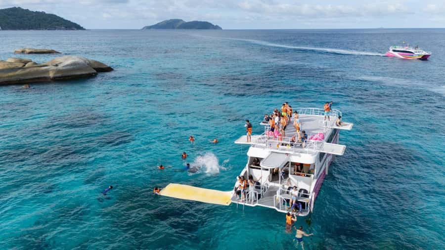 Phuket: Phi Phi Khai or Maiton Island by Speedboat/Catamaran - Speedboat travel across the Andaman Sea