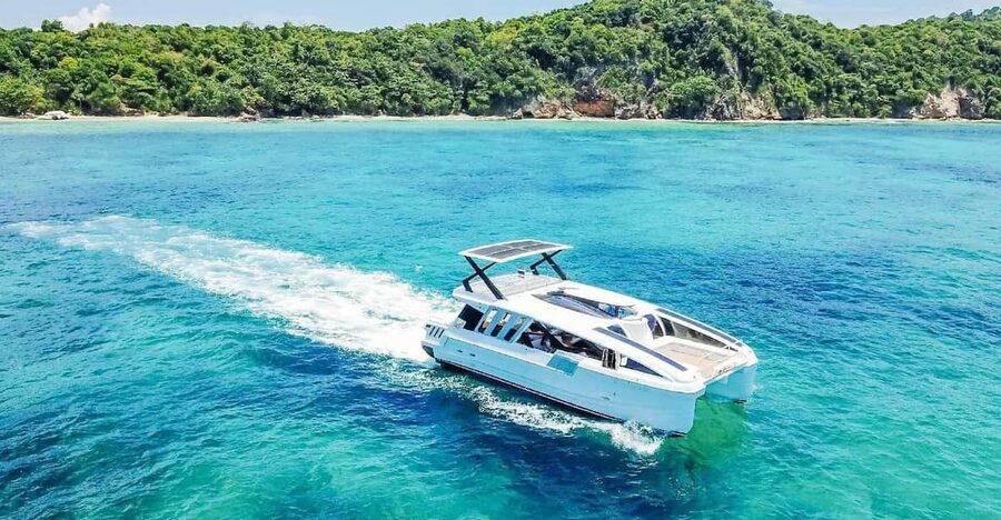 Phuket: Phi Phi & Maithon Island Day Trip by Power Catamaran - Returning to Phuket by 18:30