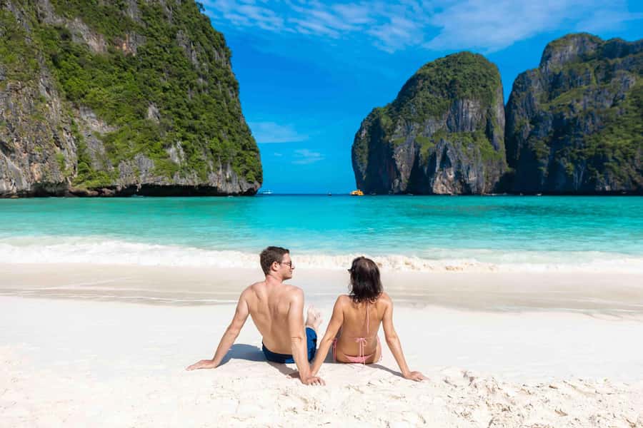 Phuket: Phi Phi, Maya & Bamboo By Premium Speed Catamaran - The speed catamaran ride to Phi Phi