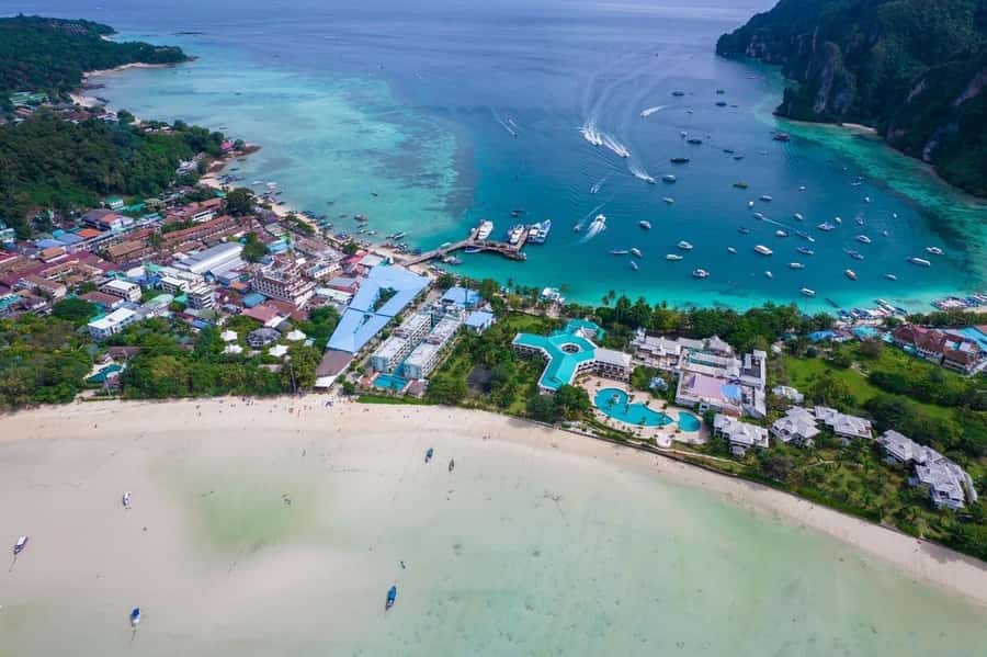 Phuket: Phi Phi Maya Bamboo Island By Speed Catamaran - Pileh Lagoon: the best activity stop