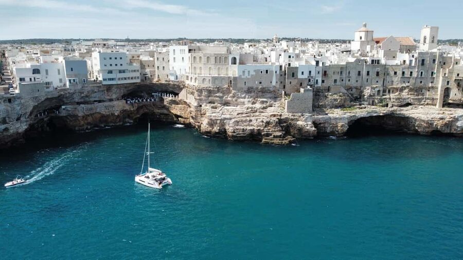 Polignano a Mare: Catamaran Tour with Aperitif & Local Food - Hermit’s Rock and Cala Port’Alga