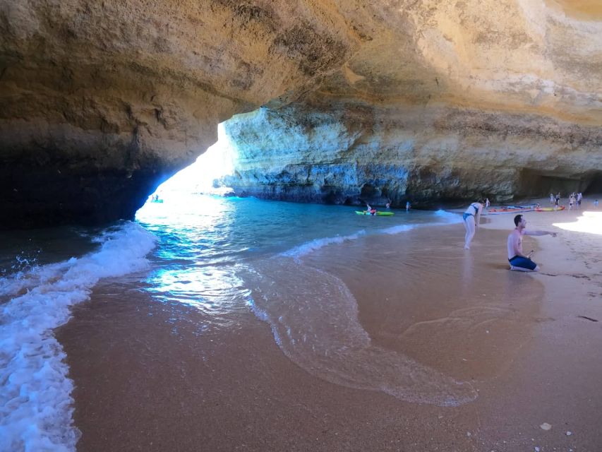 Portimão: Private Benagil Caves Catamaran and Kayak Tour - The run toward Farol Alfanzina