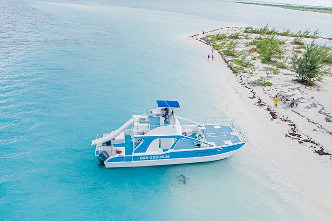 Private 7-Hour Catamaran Tour in Turks and Caicos - Key points to know before you book