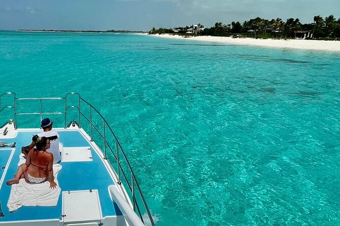 Private 7-Hour Catamaran Tour in Turks and Caicos - Two hours at Half Moon Bay