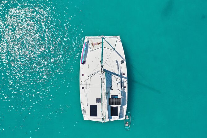 Private Catamaran Charter on Elusive - Is $2,000 a good value for up to 15 people?