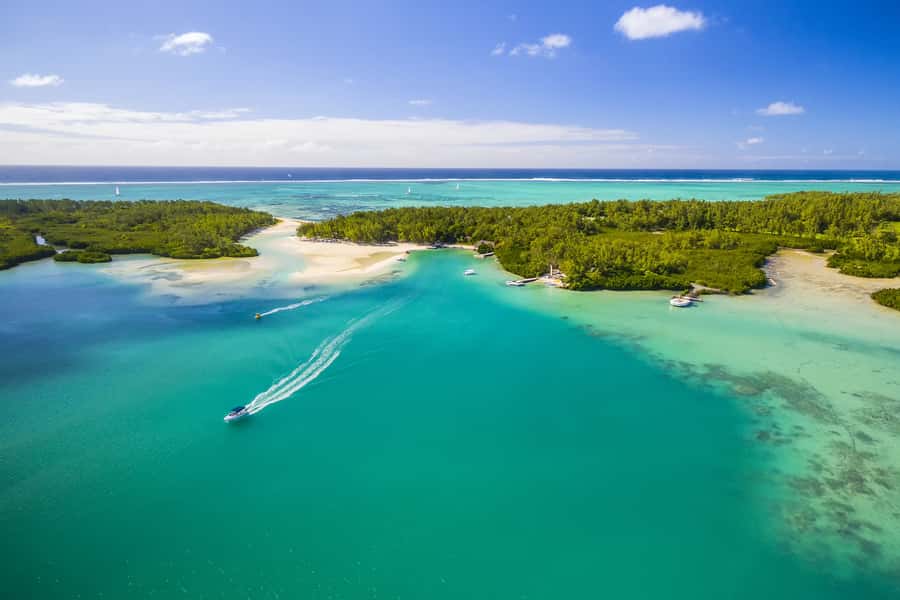 Private Catamaran Charter to Ile aux Cerfs - Who will enjoy this charter most?