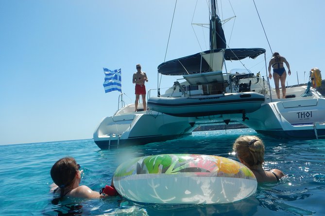 Private CATAMARAN daytrip - Lindos/ Rhodos with Lunch and drinks - Cruising from Lardos toward Lindos