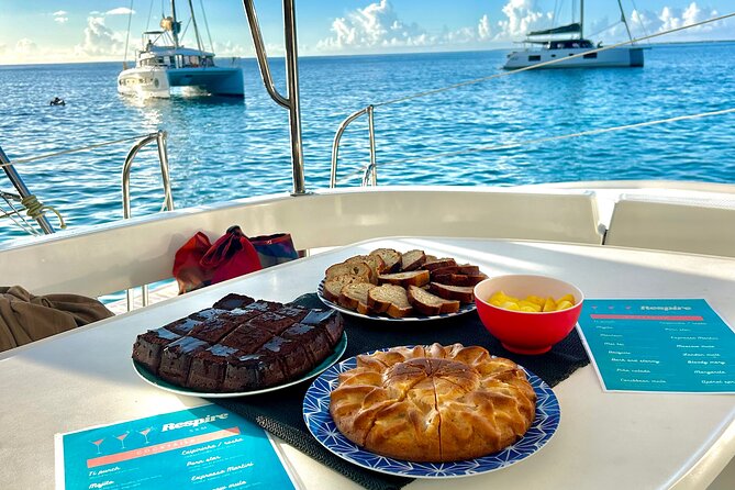 Private Catamaran Excursion to Sint Maarten with Snorkeling - How the private format affects the price