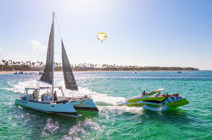 Private Catamaran + Private Parasailing - up to 20 passengers - Drinks, music, and the social side